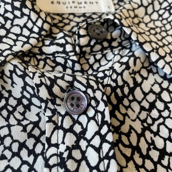Equipment Black and White Print Blouse - Picture 6 of 12